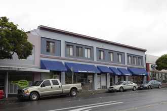 922-934 A St in Hayward, CA - Foto de edificio - Building Photo