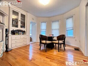 66 Brooks St, Unit 2 in Boston, MA - Building Photo - Building Photo