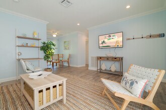 1205 Alpha St in West Palm Beach, FL - Building Photo - Building Photo