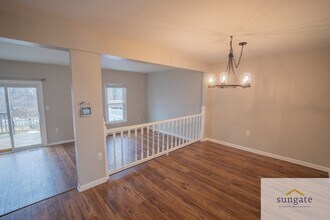 21 Robin Ridge Ct in Parkville, MD - Building Photo - Building Photo