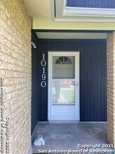 10190 Galesburg in San Antonio, TX - Building Photo - Building Photo