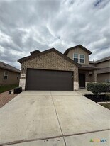 2983 Panther Spg in New Braunfels, TX - Building Photo
