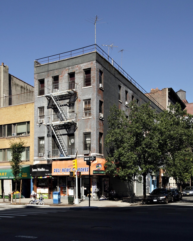 342 E 22nd St