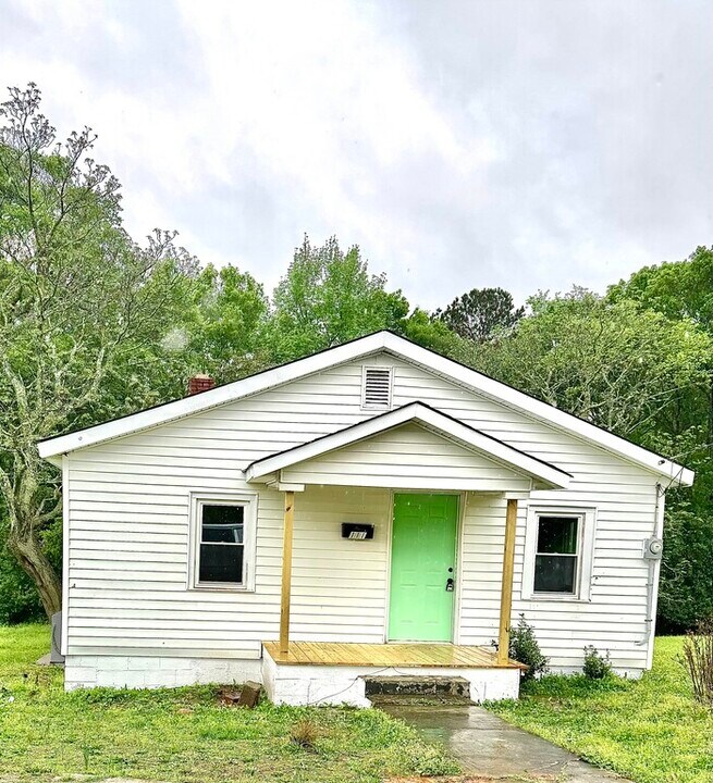 111 Williams St in Union, SC - Building Photo