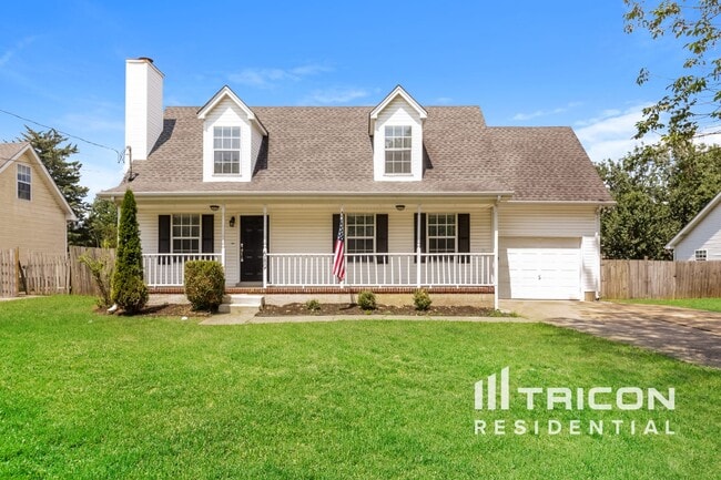 property at 689 Hollandale Rd