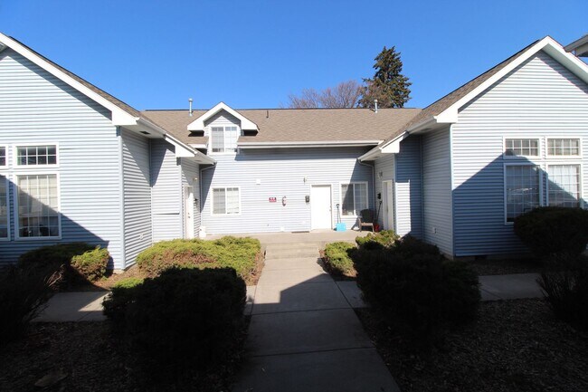 2217 N Hamilton St in Spokane, WA - Building Photo - Building Photo