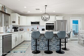 2530 N 68th Pl in Scottsdale, AZ - Building Photo - Building Photo