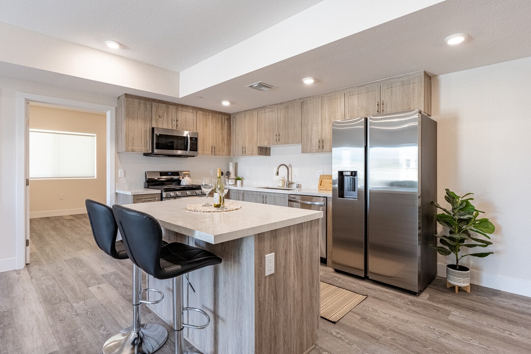 The SECRET in K-Town, 3050 W 11th St. in Los Angeles, CA - Building Photo