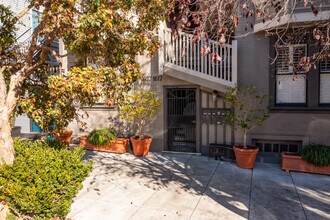 1607-1617 Noe St in San Francisco, CA - Foto de edificio - Building Photo