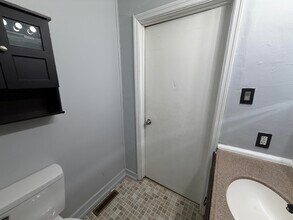 115 E Conron Ave in Danville, IL - Building Photo - Building Photo