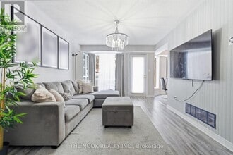 119 Brownstone Crescent in Courtice, ON - Building Photo - Building Photo