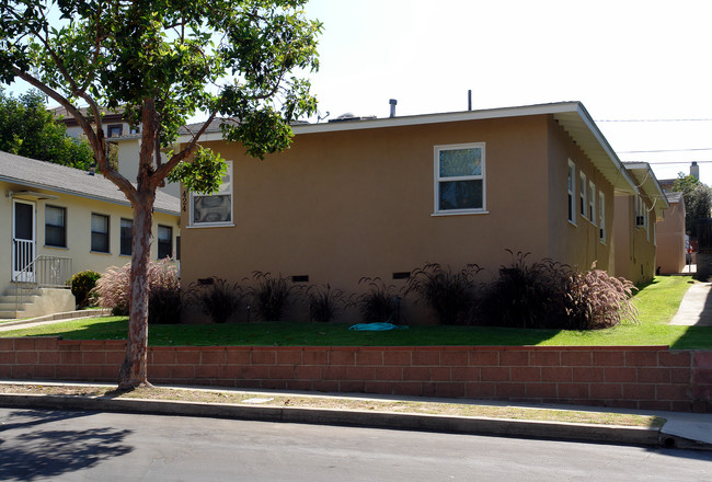 424 Sierra St in El Segundo, CA - Building Photo - Building Photo