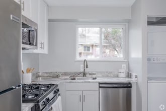 Roseville House Apartments in Lancaster, PA - Building Photo - Building Photo