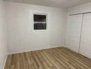 250 Westridge Rd in Janesville, WI - Foto de edificio - Building Photo