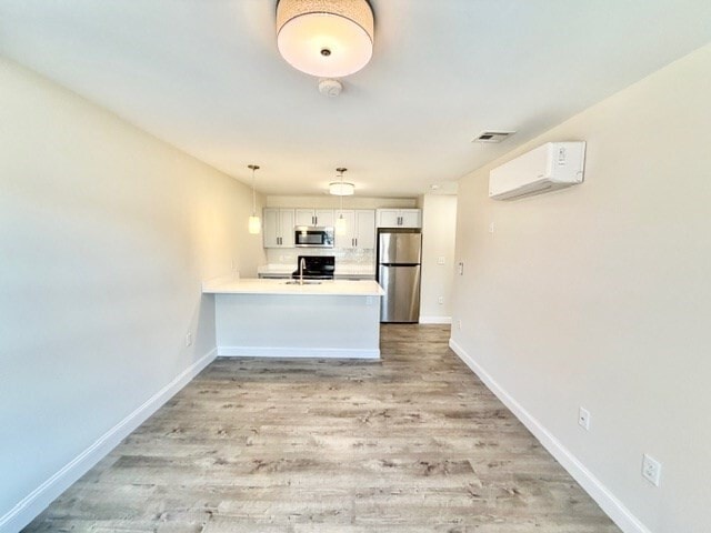 882 Massachusetts Ave in Arlington, MA - Building Photo - Building Photo