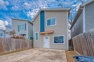 119 E 32nd St in Houston, TX - Building Photo - Building Photo
