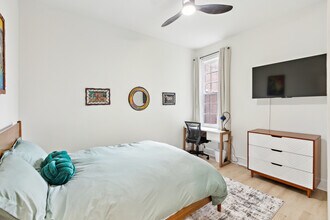 134 F St SE, Unit 134 F ST SE #2 in Washington, DC - Building Photo - Building Photo