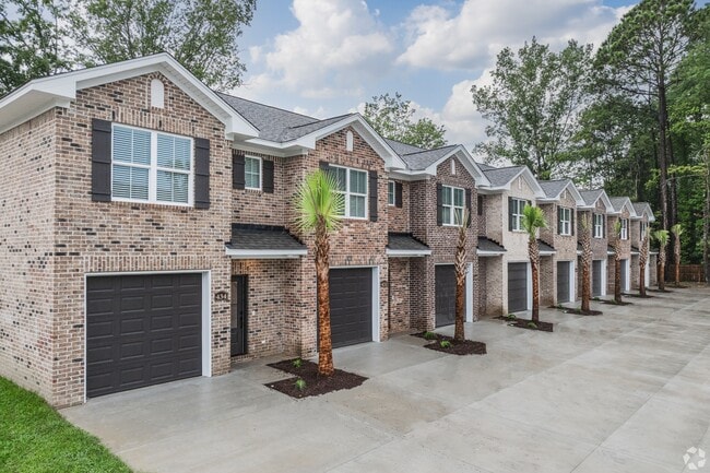 property at 432 Wren Crest Ln