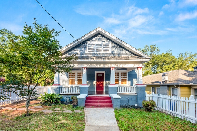 property at 139 E Lake Terrace SE
