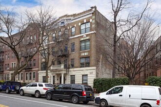 427 Saint Johns Pl in Brooklyn, NY - Foto de edificio - Primary Photo