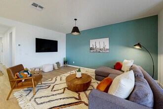 18328 E Spring Valley Ct, Unit ID1386106P in Scottsdale, AZ - Building Photo - Building Photo