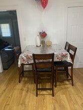 31 Lake Ave in Danbury, CT - Building Photo - Building Photo