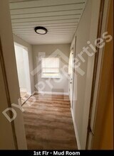 56 Kent Ln in Wilkes-Barre, PA - Foto de edificio - Building Photo