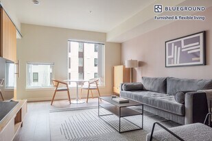 8397 158th Ave NE in Redmond, WA - Building Photo