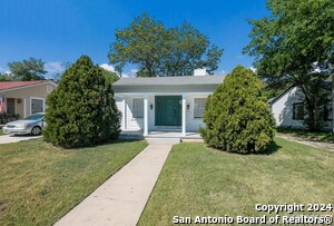 105 John Page Dr in San Antonio, TX - Building Photo - Building Photo