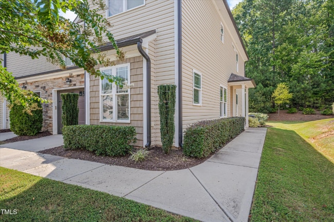 300 Mariah Towns Way in Garner, NC - Foto de edificio - Building Photo