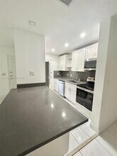 1431 S 14th Ave in Hollywood, FL - Building Photo - Building Photo