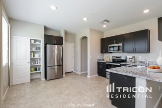 12537 W Hummingbird Terrace in Peoria, AZ - Building Photo - Building Photo