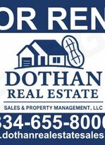 105 W Fontana Cir in Dothan, AL - Building Photo