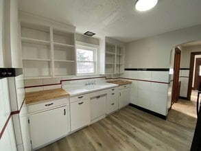 1258 Wilbur Ave in Akron, OH - Building Photo - Building Photo