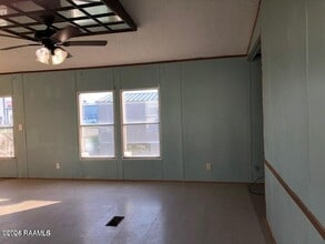 709 Hwy 90 E in New Iberia, LA - Building Photo - Building Photo