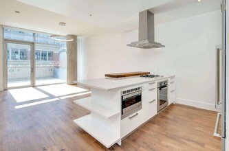 1555 Blake St in Denver, CO - Building Photo - Building Photo