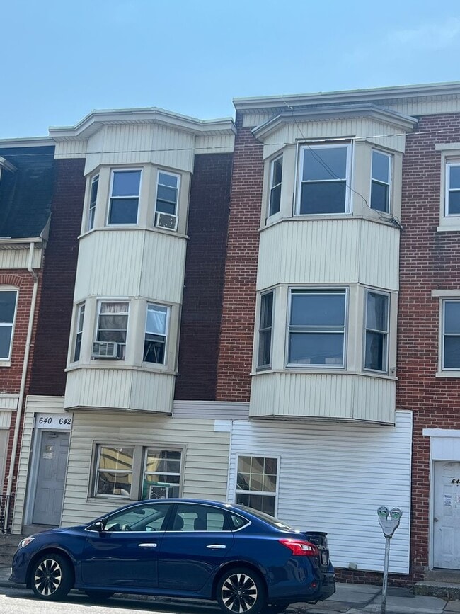 property at 640 W Market St
