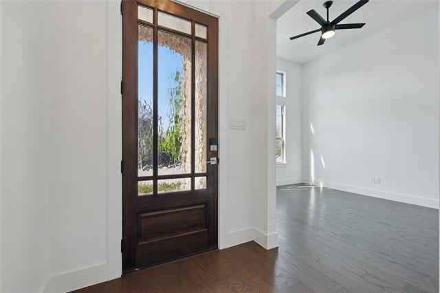 8135 Mary Curran Ct in Dallas, TX - Building Photo - Building Photo