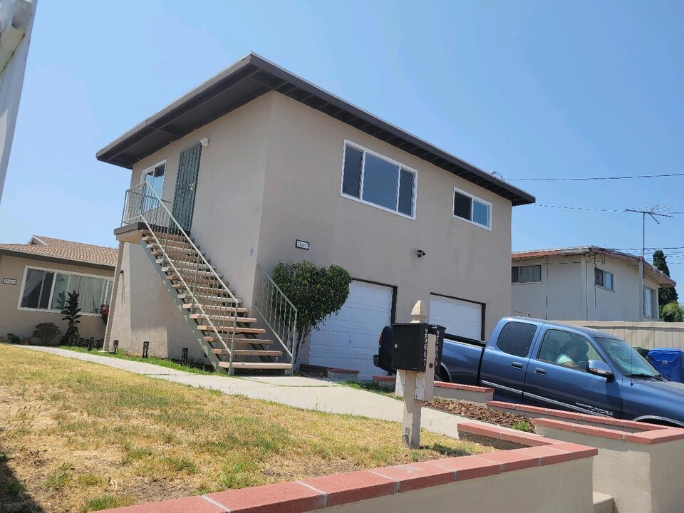 25607 Senator Ave in Harbor City, CA - Building Photo