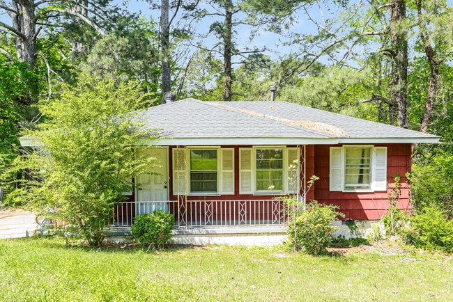 property at 1700 4th Pl NW