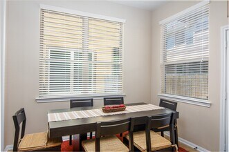 11 Cheswood Manor Court in The Woodlands, TX - Building Photo - Building Photo