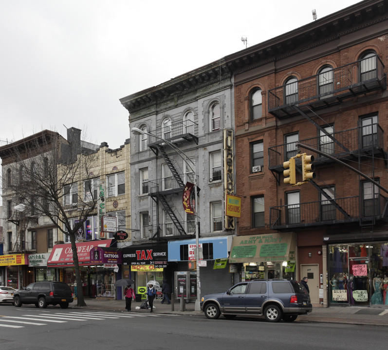 838 Flatbush Ave in Brooklyn, NY - Building Photo