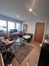 3128B Wetmore Ave S in Seattle, WA - Building Photo - Building Photo