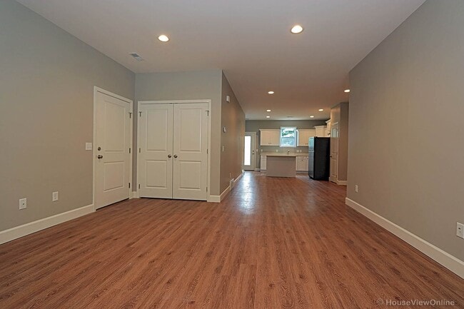 1735 Dunklin St in Cape Girardeau, MO - Building Photo - Building Photo