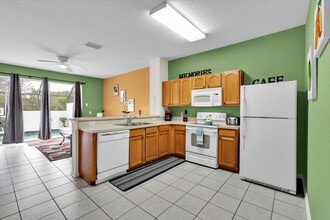 7644 Sir Kaufmann Ct-Unit -ID1248744P in Kissimmee, FL - Foto de edificio - Building Photo