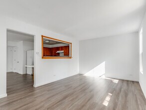 1053 Symphony Dr in Aurora, IL - Building Photo - Building Photo