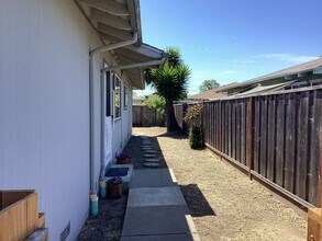 1845 Halterman Ave in Santa Cruz, CA - Building Photo - Building Photo
