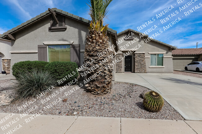 970 E Bellerive Pl in Chandler, AZ - Building Photo - Building Photo