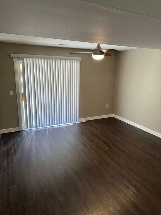 2121 Southfork Dr in Ozark, MO - Building Photo