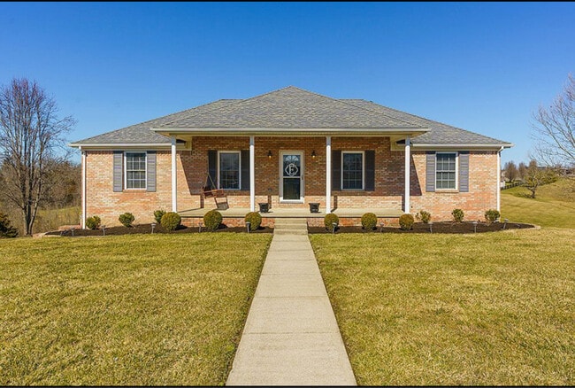 1020 Echo Valley Dr